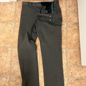 NWOT dark gray axist pants size 33x32